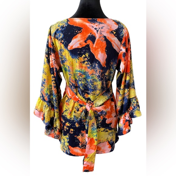 Betsey Johnson: Ruffled Floral Boho Blouse - Picture 6 of 17